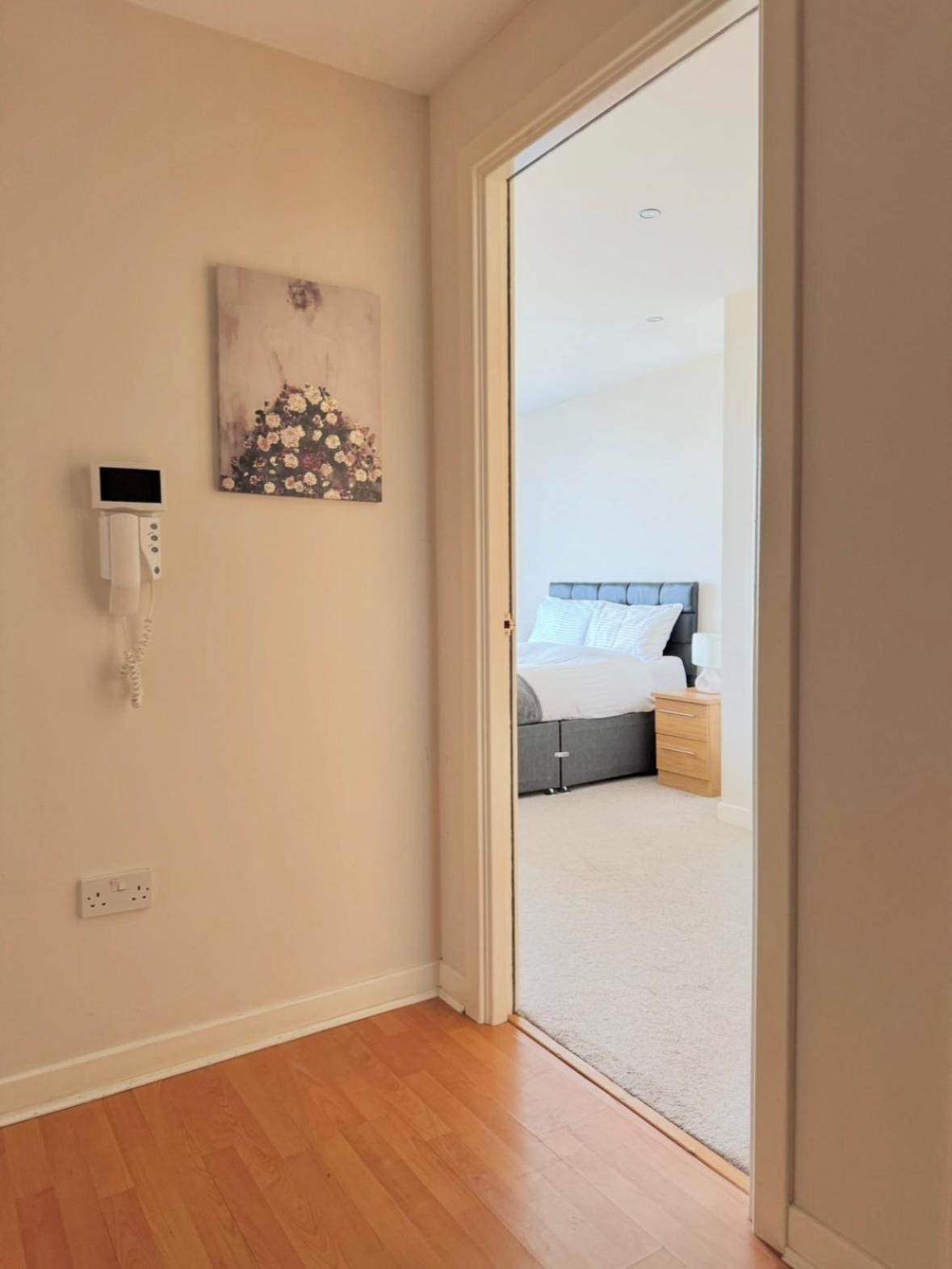 Modern Two Bedroom Apartments Édimbourg Extérieur photo