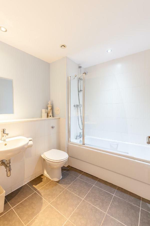 Modern Two Bedroom Apartments Édimbourg Extérieur photo
